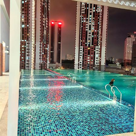 Chambers Residence Klcc By Purple Orchid Kuala Lumpur Luaran gambar