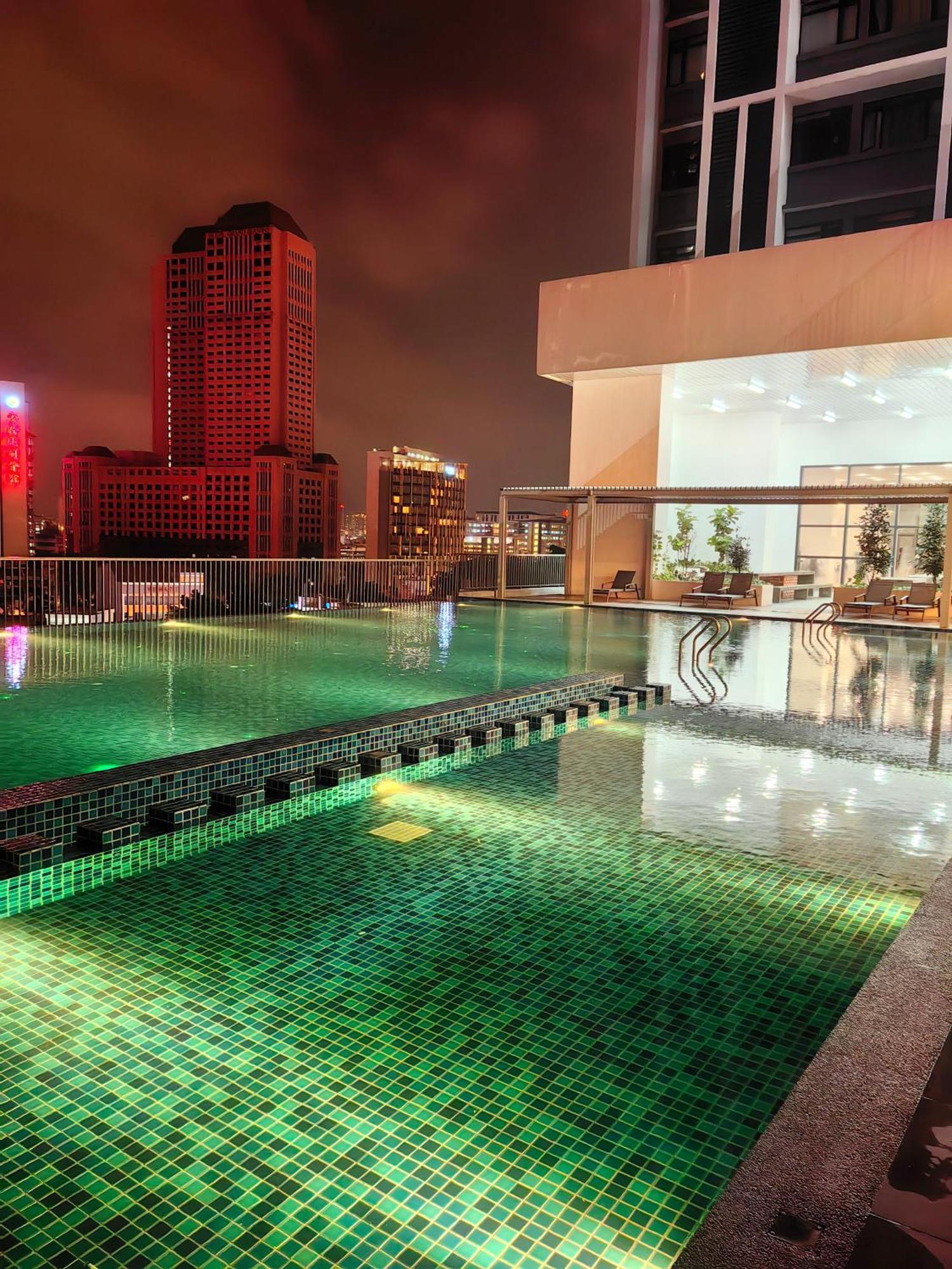 Chambers Residence Klcc By Purple Orchid Kuala Lumpur Luaran gambar